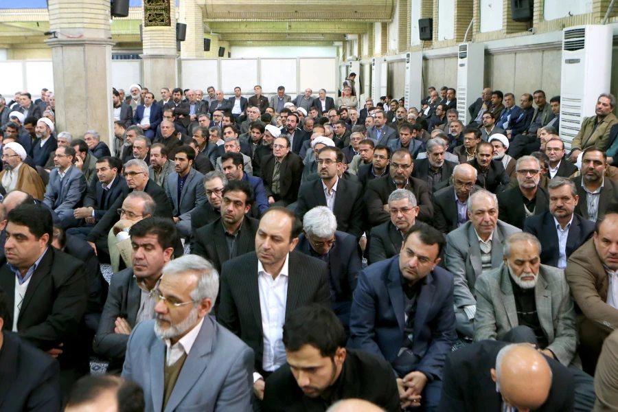 دیدار دکتر کسائیان سرپرست محترم مدیریت امور پردیس های استان مازندران به همراه دکتر مهر محمدی و معاونین محترم دانشگاه با مقام معظم رهبری