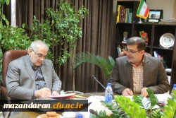 استاندار مازندران در اولین جلسه کمیته استانی هیأت امنای دانشگاه فرهنگیان مازندران 
دانشگاه فرهنگیان یک دانشگاه راهبردی و عملیاتی است. دانشگاه فرهنگیان تحول آفرین است
 2