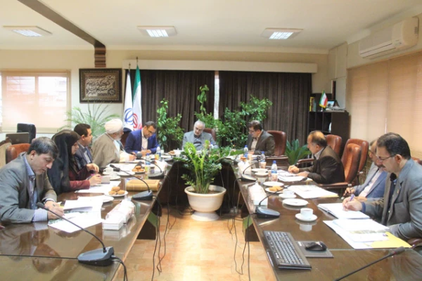 استاندار مازندران در اولین جلسه کمیته استانی هیأت امنای دانشگاه فرهنگیان مازندران 
دانشگاه فرهنگیان یک دانشگاه راهبردی و عملیاتی است. دانشگاه فرهنگیان تحول آفرین است
 4