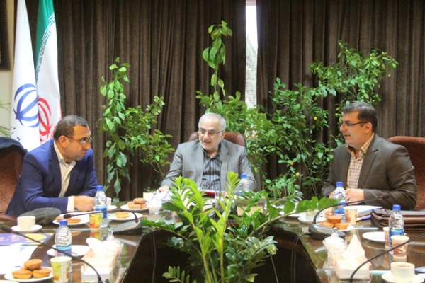 استاندار مازندران در اولین جلسه کمیته استانی هیأت امنای دانشگاه فرهنگیان مازندران 
دانشگاه فرهنگیان یک دانشگاه راهبردی و عملیاتی است. دانشگاه فرهنگیان تحول آفرین است
 6