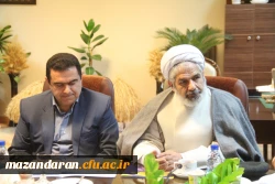 استاندار مازندران در اولین جلسه کمیته استانی هیأت امنای دانشگاه فرهنگیان مازندران 
دانشگاه فرهنگیان یک دانشگاه راهبردی و عملیاتی است. دانشگاه فرهنگیان تحول آفرین است
 5