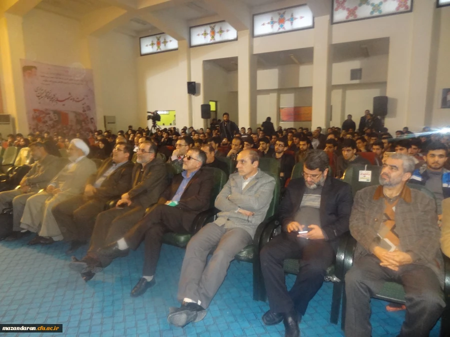 مراسم گرامی داشت یاد وخاطره شهدای دانشجو معلمان دانشگاه فرهنگیان پردیس شریعتی ساری 9