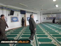 دکتر قنبری روز سه شنبه مورخه 94/12/11 مهمان دانشجو معلمان پردیس های صدیقه طاهره(س) ودکتر شریعتی مازندران بودند. 10