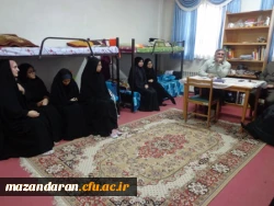 دکتر قنبری روز سه شنبه مورخه 94/12/11 مهمان دانشجو معلمان پردیس های صدیقه طاهره(س) ودکتر شریعتی مازندران بودند. 12