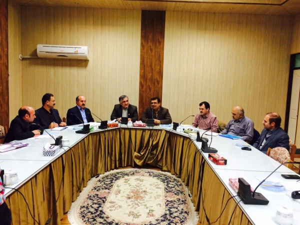 دکتر قنبری روز سه شنبه مورخه 94/12/11 مهمان دانشجو معلمان پردیس های صدیقه طاهره(س) ودکتر شریعتی مازندران بودند. 15