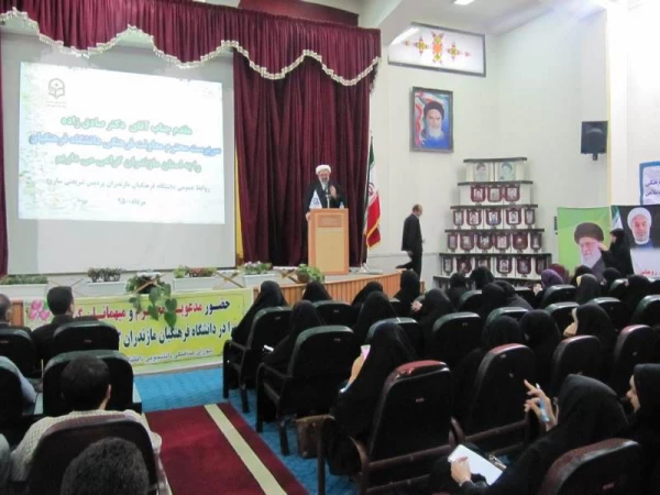 سخنان جناب آقای دکتر صادق زاده معاونت محترم فرهنگی واجتماعی دانشگاه فرهنگیان 3