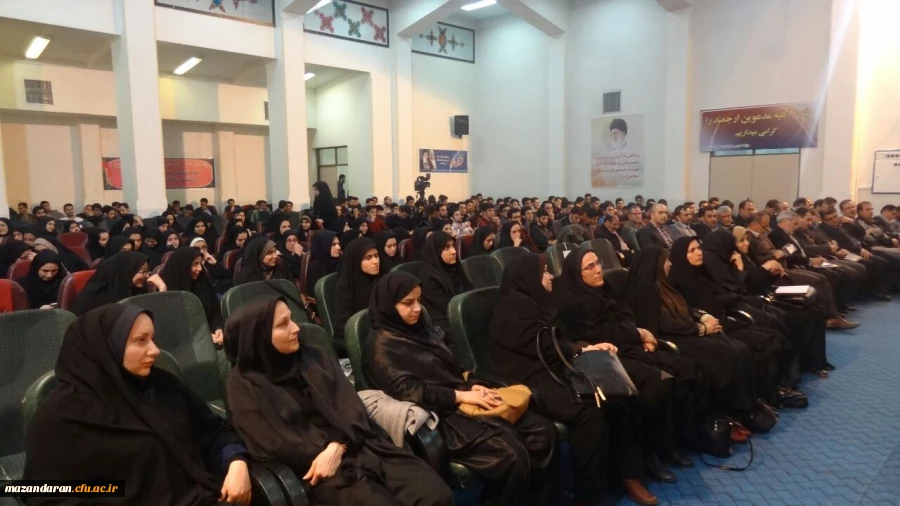 دکتر ساکی معاون پژوهشی و فن آوری دانشگاه فرهنگیان در پردیس دکتر شریعتی مازندران 2