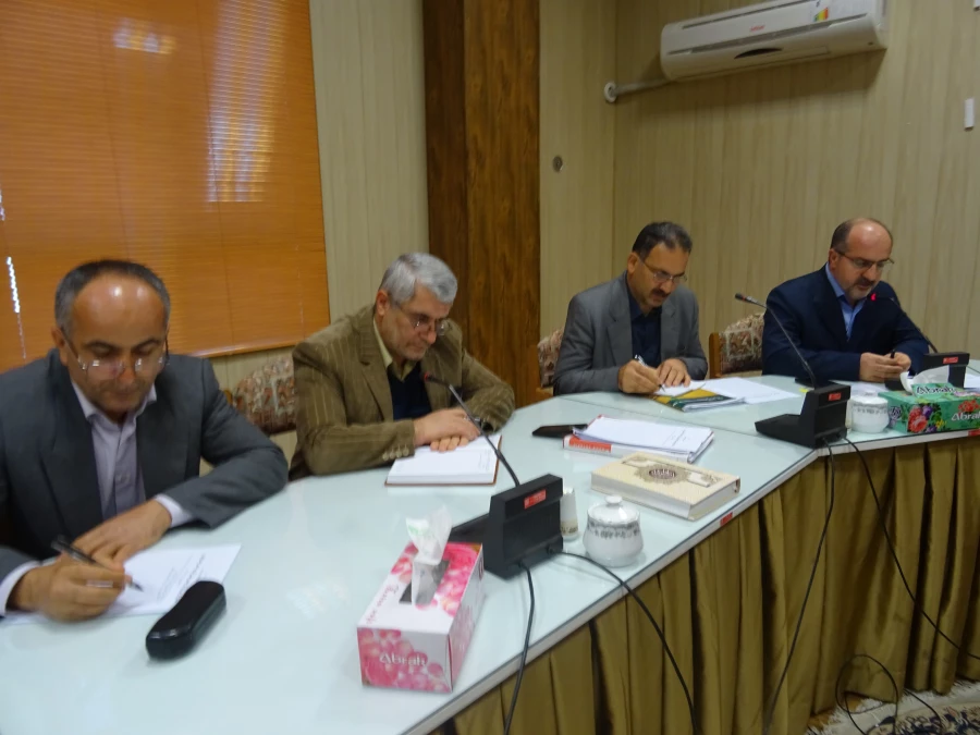 برگزاری جلسه کارگاه مسئله شناسی ومقاله نویسی 3