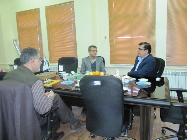 نشست چهارجانبه دستگاه های اجرایی وابسته به آموزش و پرورش در استان مازندران

 3