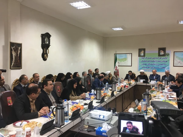 هم اندیشی هیات رئیسه دانشگاه با نمایندگان مجلس شورای اسلامی و مدیران آموزش و پرورش و استان های شمال  3