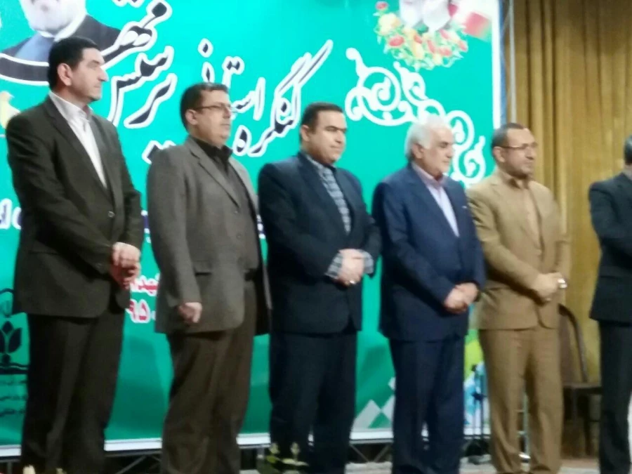 با حضور دکتر فلاح جلودار استاندار مازندران از دانشجو معلمان  برگزیده پرسش مهر دانشگاه فرهنگیان مازندران تجلیل شد. 4