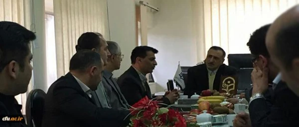 بازدید دکتر دانش آشتیانی (وزیر محترم آموزش و پرورش) از ستاد اسکان مرکز شهید مطهری نوشهر 2