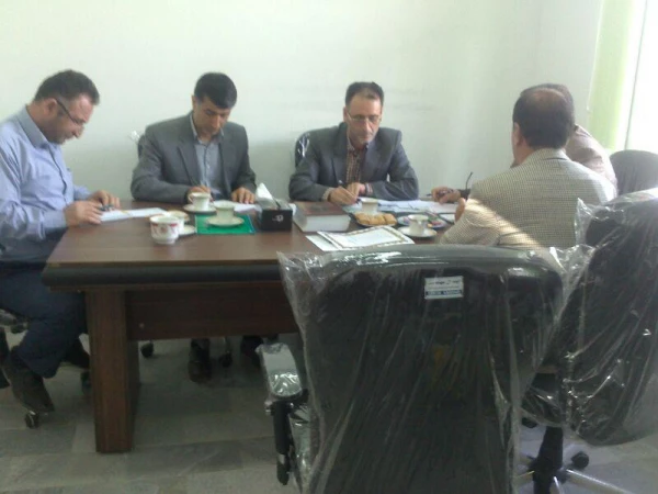 تمهید مقدمات برای برگزاری مراسم هفته آموزش  3