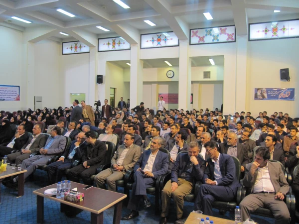 مراسم تجلیل از ، اساتید و دانشجویان برتر دانشگاه فرهنگیان  استان مازندران به مناسبت هفته آموزش 12