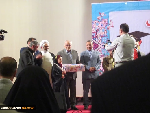 دومین مراسم جشن دانش آموختگی دانشجو معلمان ورودی سال 92 4