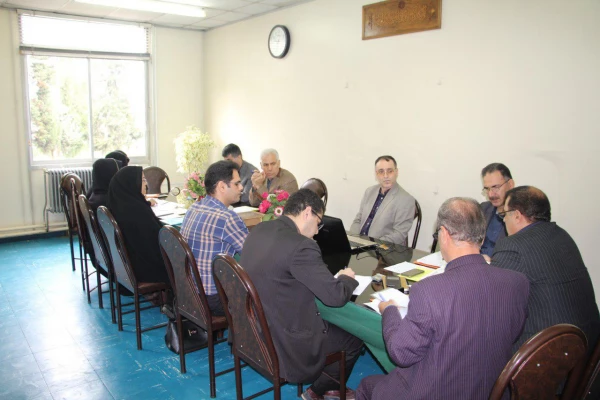 جلسه کارشناسان آموزش  8