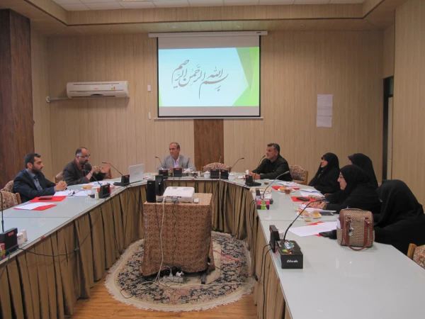 نشست تخصصی کارشناسان فرهنگی واجتماعی 4