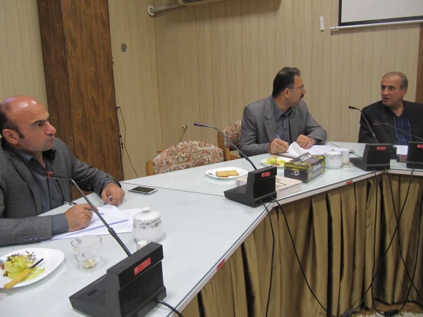 دومین جلسه کارگروه کارورزی استان 5