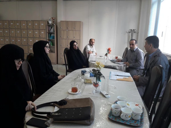 گزارش نشست تخصصی با اساتید راهنما ورابطین جشنواره دست ساخته ای دانشجویی در پردیس ها ومراکزآموزش عالی مازندران 4