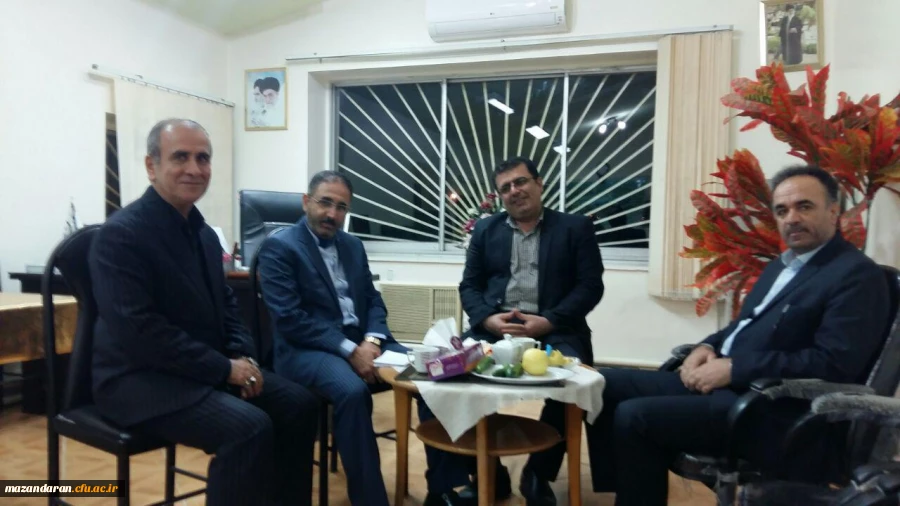 مراسم گرامیداشت روزدانشجو باحضوردکتراحمدی لاشکی ،دکترکسائیان ودکتر دوستداردرمرکز نوشهر برگزار شد. 2