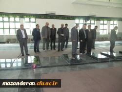 تجدید  میثاق  اعضای هیات علمی وکارکنان دانشگاه فرهنگیان مازندران  با آرمان های بلند شهیدان 2