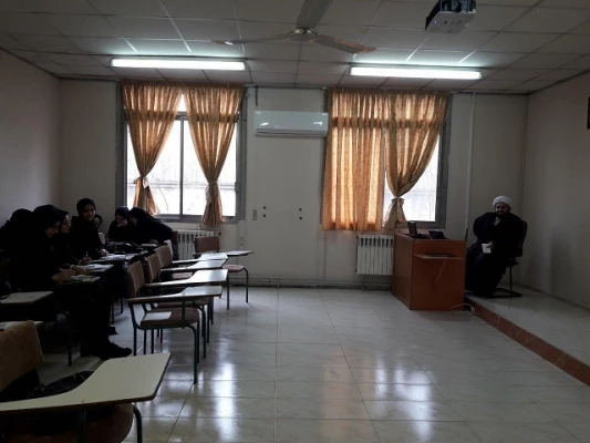 برگزاری دوره آموزشی  معارف قرآنی، نمازومهدویت ویژه دانشجو معلمان وردی سال 93 4