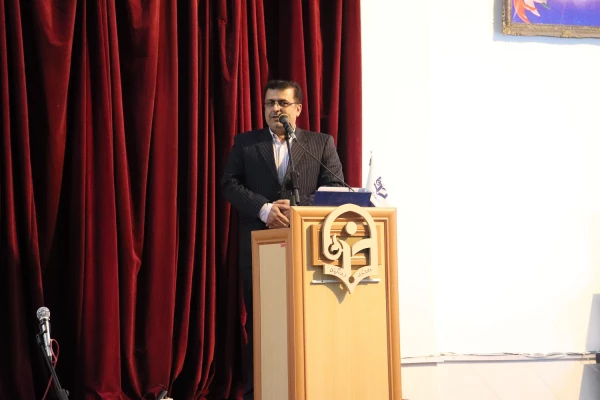 مراسم تجلیل از اساتید برتردانشگاه فرهنگیان مازندران با حضوردکتر روشندل معاون آموزشی وتحصیلات تکمیلی دانشگا ه فرهنگیان

 2