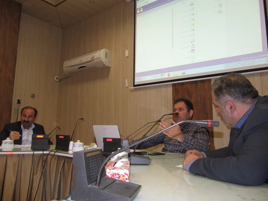 کلاس توجیهی آموزش سیستم اتوماسیون اداری جهت توانمند سازی مدیران گروه های آموزشی