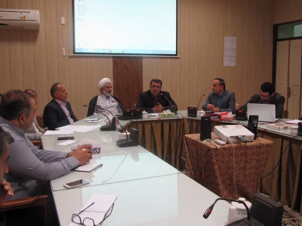 جلسه بررسی عملکرد شوراها و کمیته ها استان