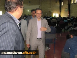 باحضور دکتر طاهری نیا معاونت پژوهشی دانشگاه فرهنگیان انجام شد:
بازدید از روند برگزاری امتحانات پایان نیم سال تحصیلی 96-97