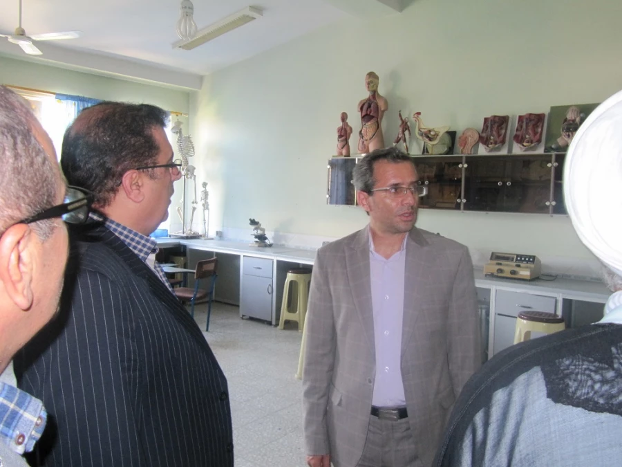 در بازدید دکتر طاهری نیا از پردیس دکتر شریعتی ساری تبیین شد:
ویژگیها و شاخص های دانشگاه فرهنگیان