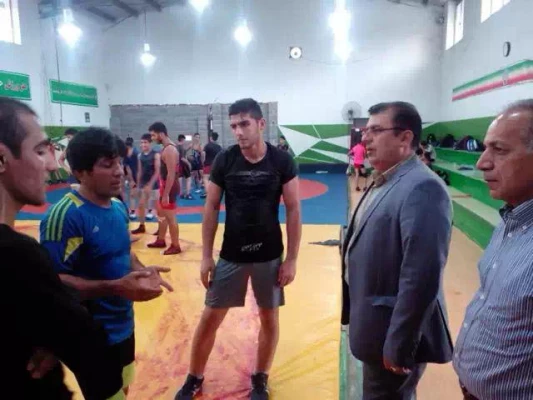 در آستانه اعزام کشتی گیران دانشگاه فرهنگیان به شیراز صورت گرفت:
دیدار ریالایان دکتر کسائیان و ولدی با مربی و کشتی گیران دانشگاه فرهنگیان در مسابقات ورزشی دانشجویان وزارت علوم تحقیقات و فناوری