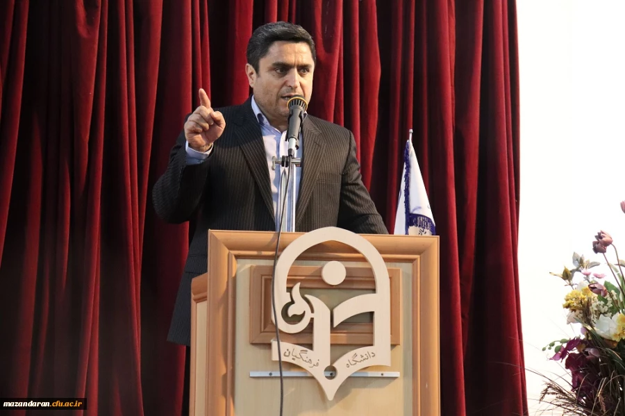 مراسم استقبال از دانشجویان جدیدالورود 97