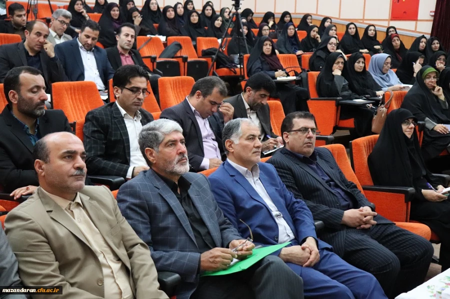 نخستین سمپوزیوم " بررسی کارآمدی شورای آموزگاران"