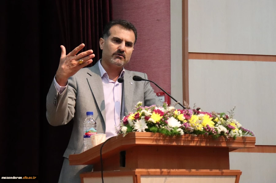 نخستین سمپوزیوم " بررسی کارآمدی شورای آموزگاران"