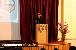 با حضور دکتر کسائیان و دیگر مسئولین استانی برگزار شد:
جشن تجلیل از فعالین نشریه چیستا