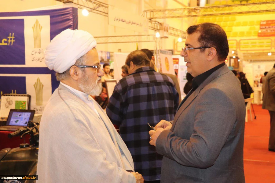 بابلسر میزبان دانشگاه فرهنگیان بود:
غرفه دانشگاه فرهنگیان استان مازندران در نمایشگاه دستاوردهای پژوهشی