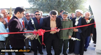 با حضور دکتر خنیفر انجام شد:
رونمایی از یادمان شهدای گمنام در دانشگاه فرهنگیان مازندران