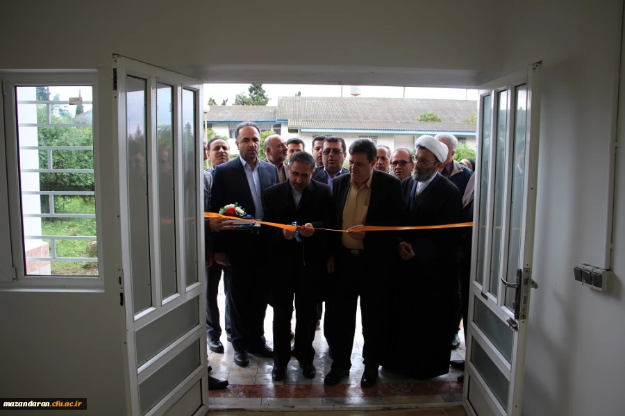 در آئینی با حضور دکتر حسین خنیفر، ساختمان رفاهی شهید محمدرضا خزائی در نوشهر افتتاح شد.