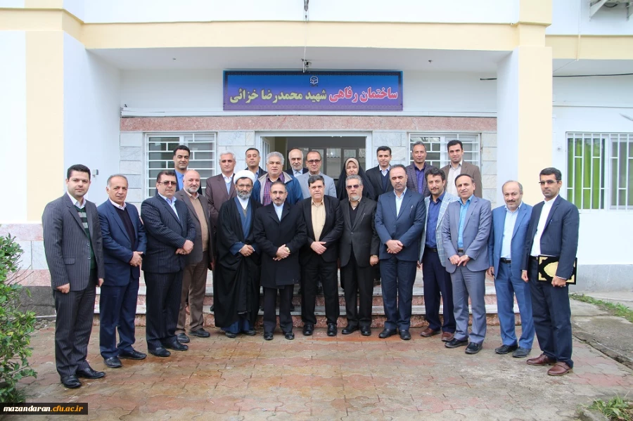 در آئینی با حضور دکتر حسین خنیفر، ساختمان رفاهی شهید محمدرضا خزائی در نوشهر افتتاح شد.