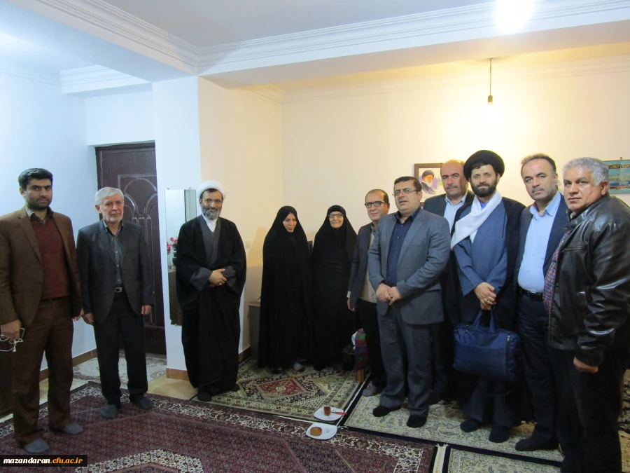 با همت نهاد رهبری دانشگاه فرهنگیان برگزار شد:
طرح دانش افزایی معرفتی اساتید دانشگاه فرهنگیان استان مازندران