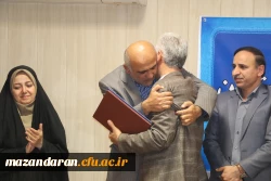 دکتر کسائیان در مراسم تجلیل از بازنشستگان دانشگاه فرهنگیان مازندران:
بازنشستگان ذخیره و گنجینه های ذی قیمت دانشگاه هستند. بر ماست که را برخورداری دانشگاه از این ذخیره های ارزشمند را باز نگه داریم.