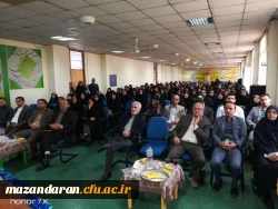 در مرکز آموزش عالی حضرت فاطمه (س) برگزار شد:
جشن روز معلم و هفته سرای دانشجویی با حضور نماینده قائمشهر در مجلس شورای اسلامی