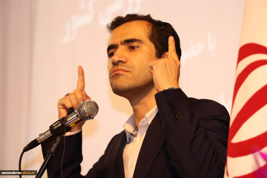 مراسم بزرگداشت هفته معلم با سخنرانی جناب آقای دکتر سید مجید حسینی (عضو هیات علمی دانشگاه تهران)