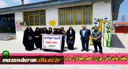 لبخند رضایت دانش آموزان از حضور جهادگران مرکز حضرت فاطمه (س) قائمشهر درمدرسه زمردیان