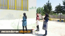 لبخند رضایت دانش آموزان از حضور جهادگران مرکز حضرت فاطمه (س) قائمشهر درمدرسه زمردیان