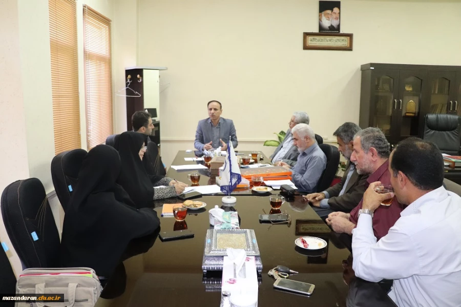 جلسه هم اندیشی گروه معارف اسلامی در دفتر سرپرست دانشگاه فرهنگیان مازندران برگزار شد