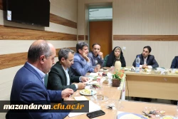 اعضای هیئت علمی دانشگاه فرهنگیان مازندران با معاون پژوهش و فناوری دانشگاه دیدار کردند.