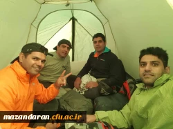 اهتزاز پرچم دانشگاه فرهنگیان
بر فراز قله دماوند توسط همکار محترم دکتر محمدجانپور