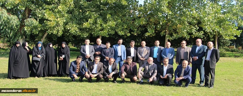 به همت معاونت پژوهشی دانشگاه کارگاه چگونگی تدوین کتب درسی دانشگاهی در مازندران برگزار گردید 2